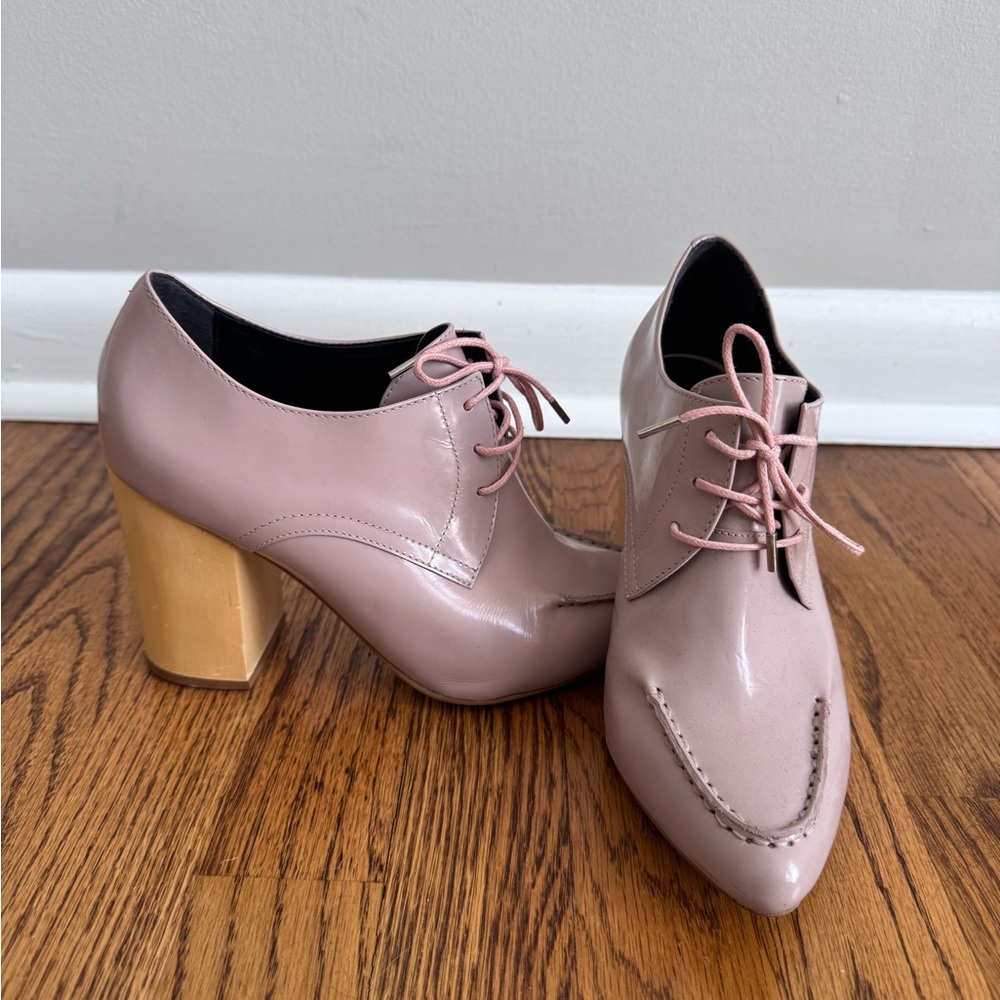 Elegant Women's Pink Lace-Up Heels